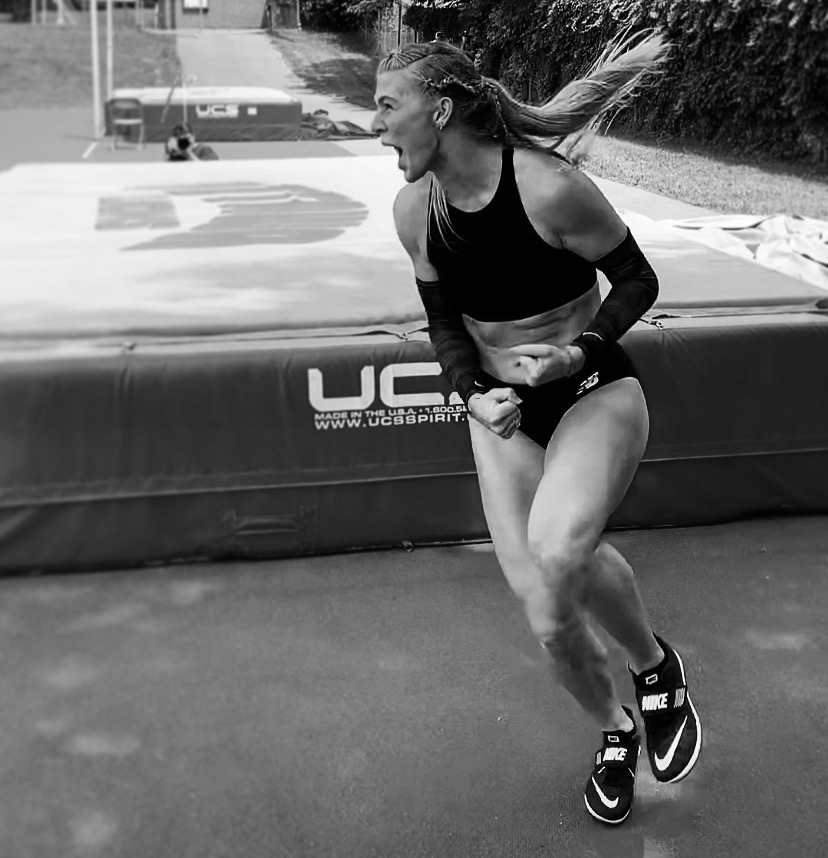 Shaina Burns MULTISTARS ITALY